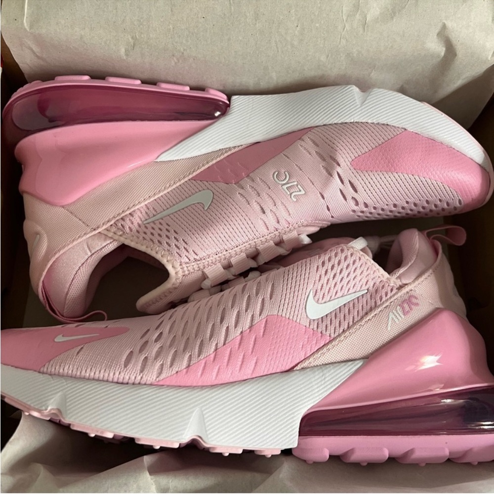 Air Max 270